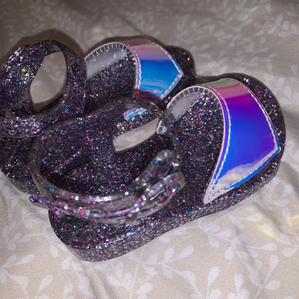 Baby sandals size 4&2 BUNDLE.